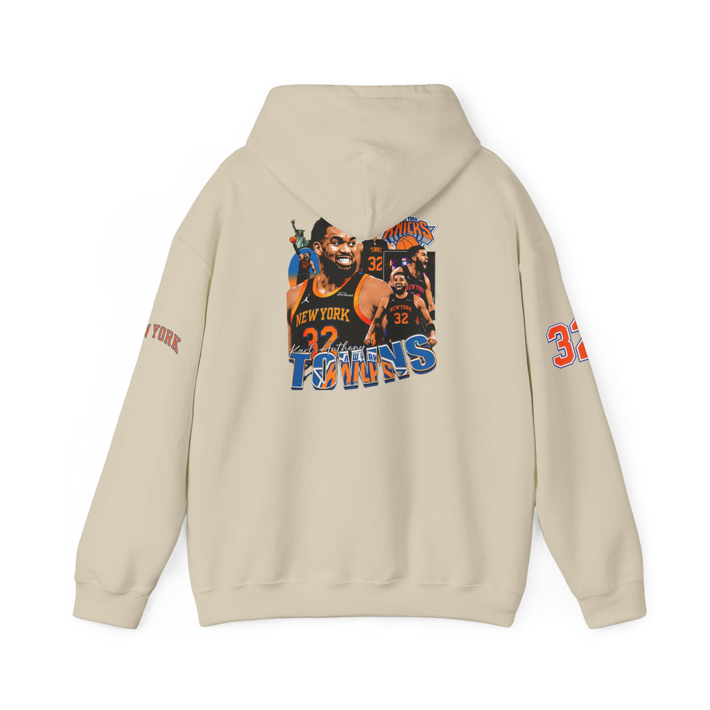 New York Knicks Retro Logo Hoodie — 32 Jersey Sleeve Basketball Pullover
