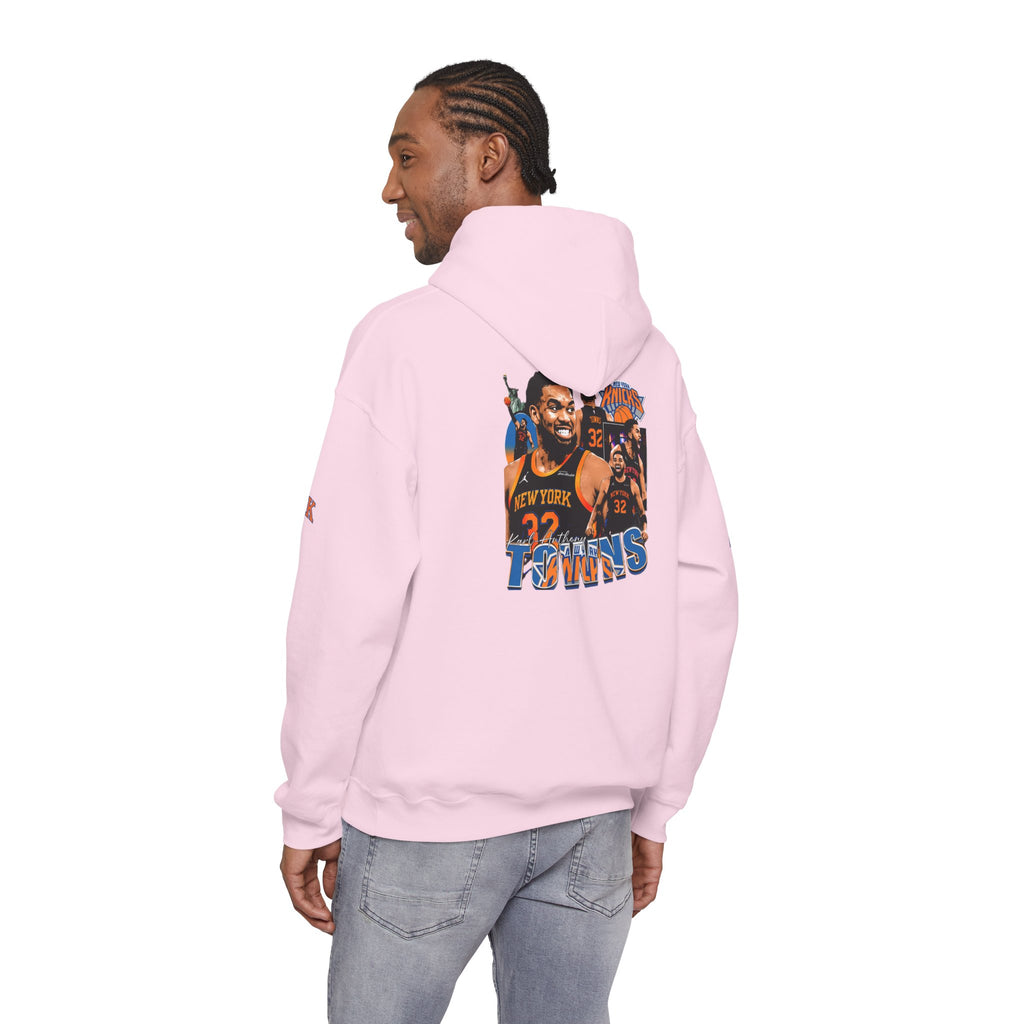 New York Knicks Retro Logo Hoodie — 32 Jersey Sleeve Basketball Pullover