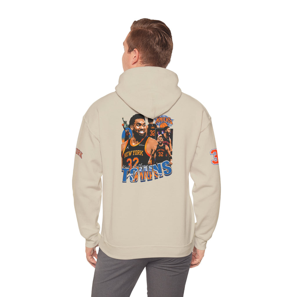 New York Knicks Retro Logo Hoodie — 32 Jersey Sleeve Basketball Pullover