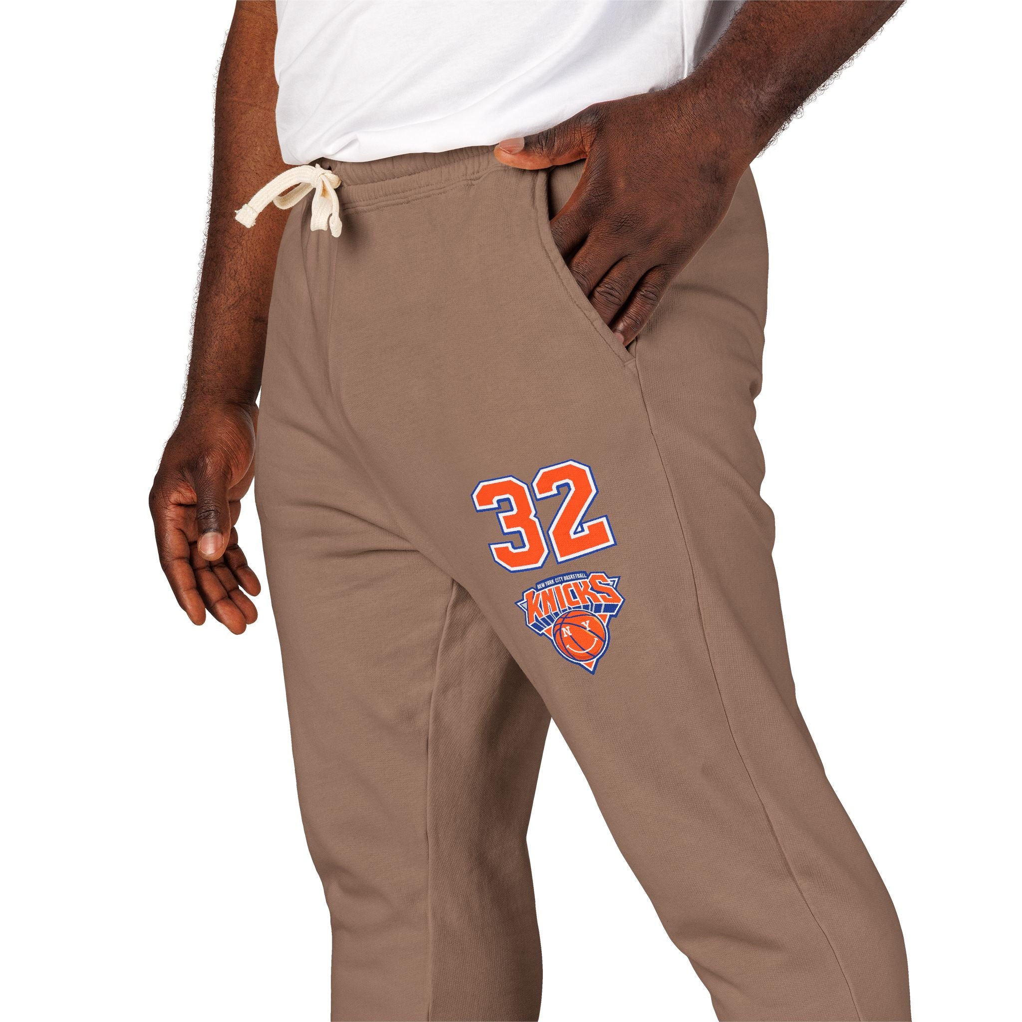 32 Floral Crest Sweatpants — Vintage Athletic Joggers