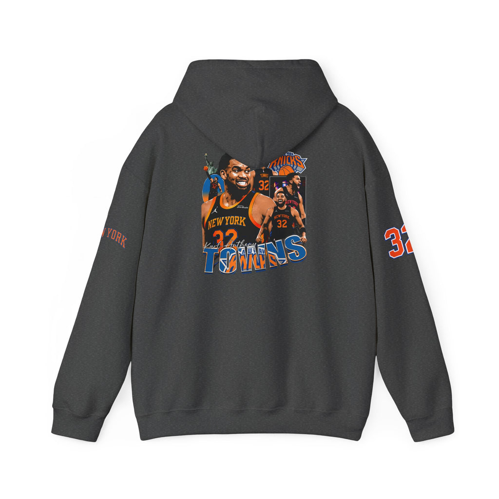New York Knicks Retro Logo Hoodie — 32 Jersey Sleeve Basketball Pullover
