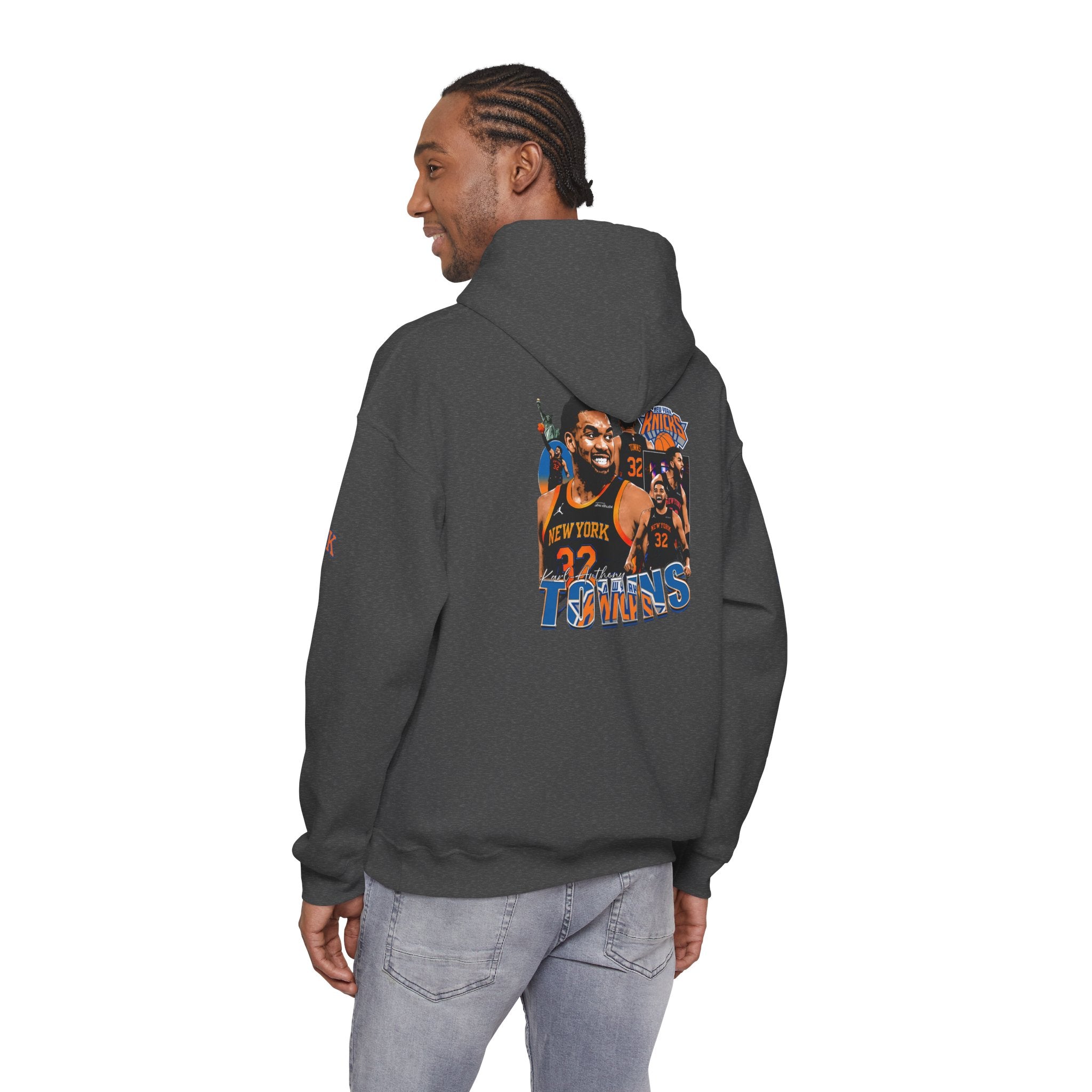 New York Knicks Retro Logo Hoodie — 32 Jersey Sleeve Basketball Pullover